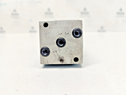 Wabco 3722270820 Pneumatic Solenoid Valve - NEW