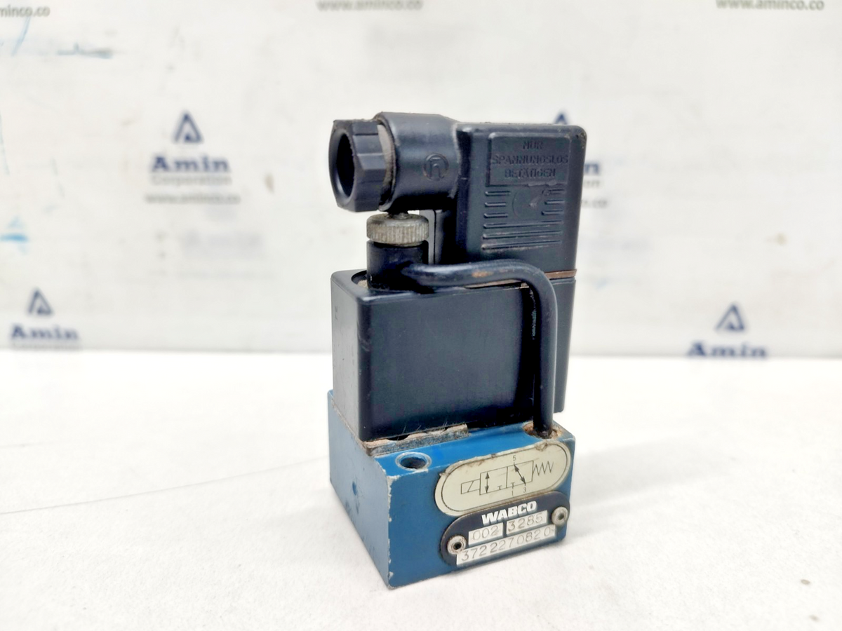 Wabco 3722270820 Pneumatic Solenoid Valve - NEW