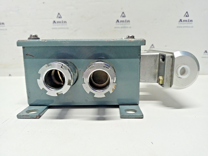 Shimadzu FA-4A-M2 Flow alarm - NEW