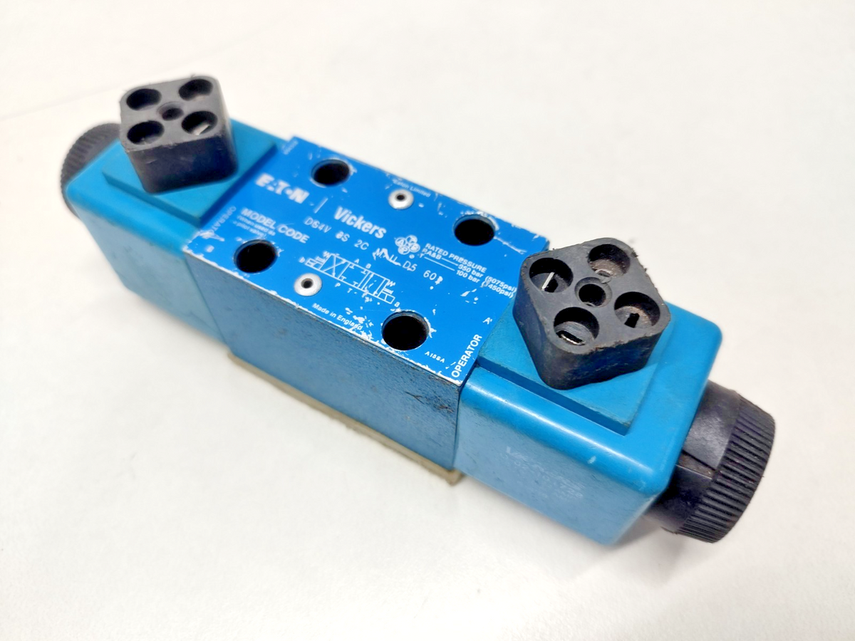 Eaton Vickers DG4V 3S 2C M U D5 60 Directional Control valve - NEW