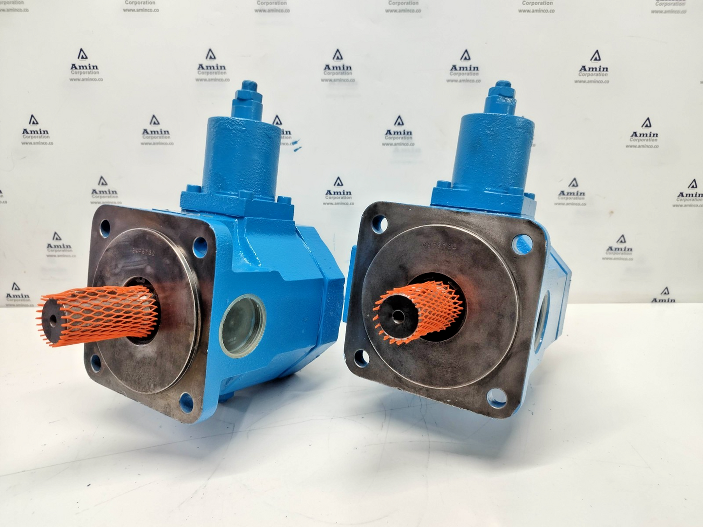 Vickers VVA40FP-C-CWW20 Hydraulic Vane Pump 43cm3/rev. - Refurbished & Tested