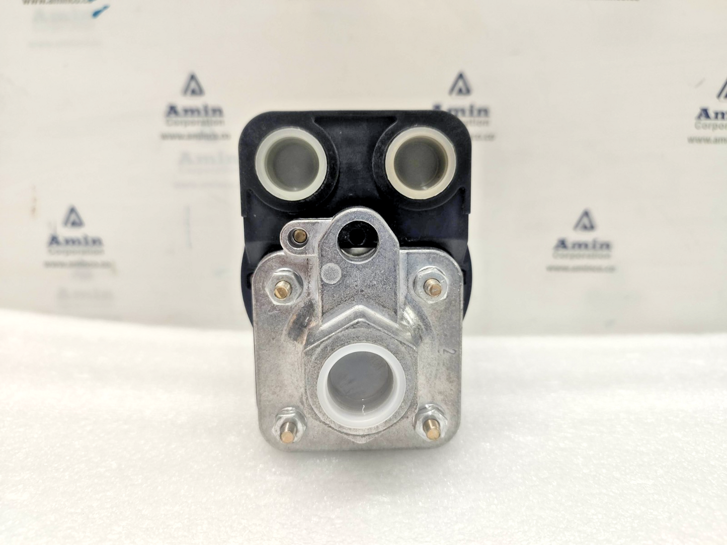 Condor MDR53/25 So-8 Pressure Switch AC-15, 4A, 250V, 4-5bar - NEW