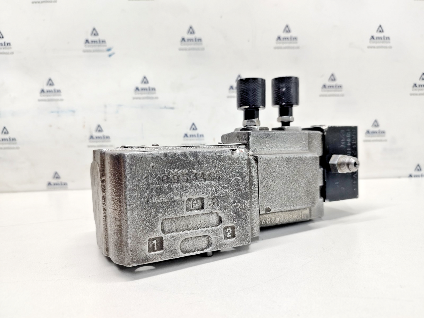 Vickers XG-06-FF-DG-0A-M-X2-ER440-EN434 Hydraulic Valve