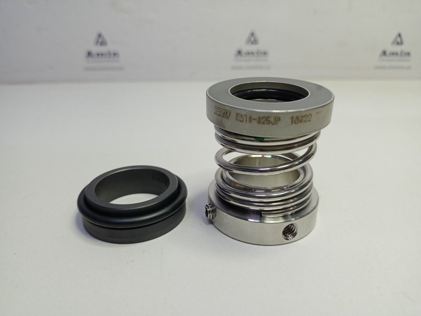 Shinko pump P/N: 54 Hot water circ. pump Mechanical seal - NEW