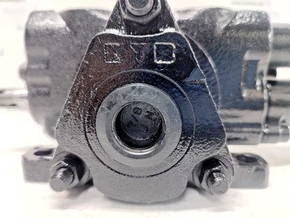 Kyb Kayaba 21010-30407 Hydraulic control valve - NEW