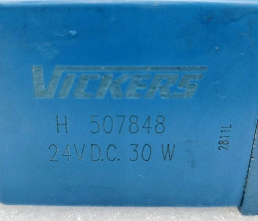 Vickers DG4V-3-2N-M-U-H7-60 EN38 Directional Control Valve - NEW #2