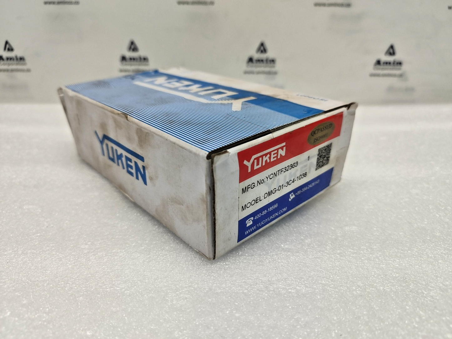 Yuken DMG-01-3C4-1038 Directional Control Valve - NEW #3