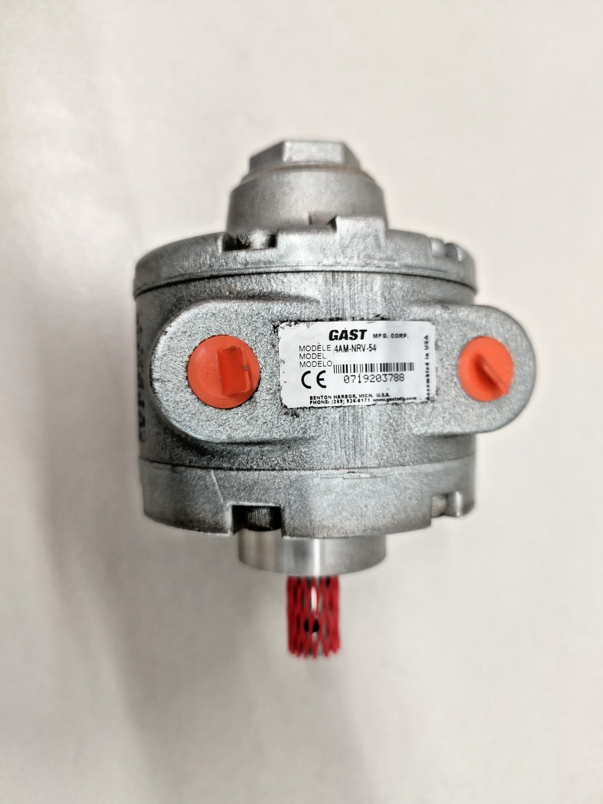 GAST 4AM-NRV-54 Air Motor 1.7hp, 1.25kw, 7bar, 3000rpm - NEW