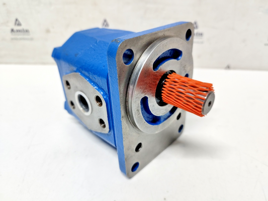 Uchida Hydraulics GSP2-A0S16AR-A0 Hydraulic gear pump - Pressure tested