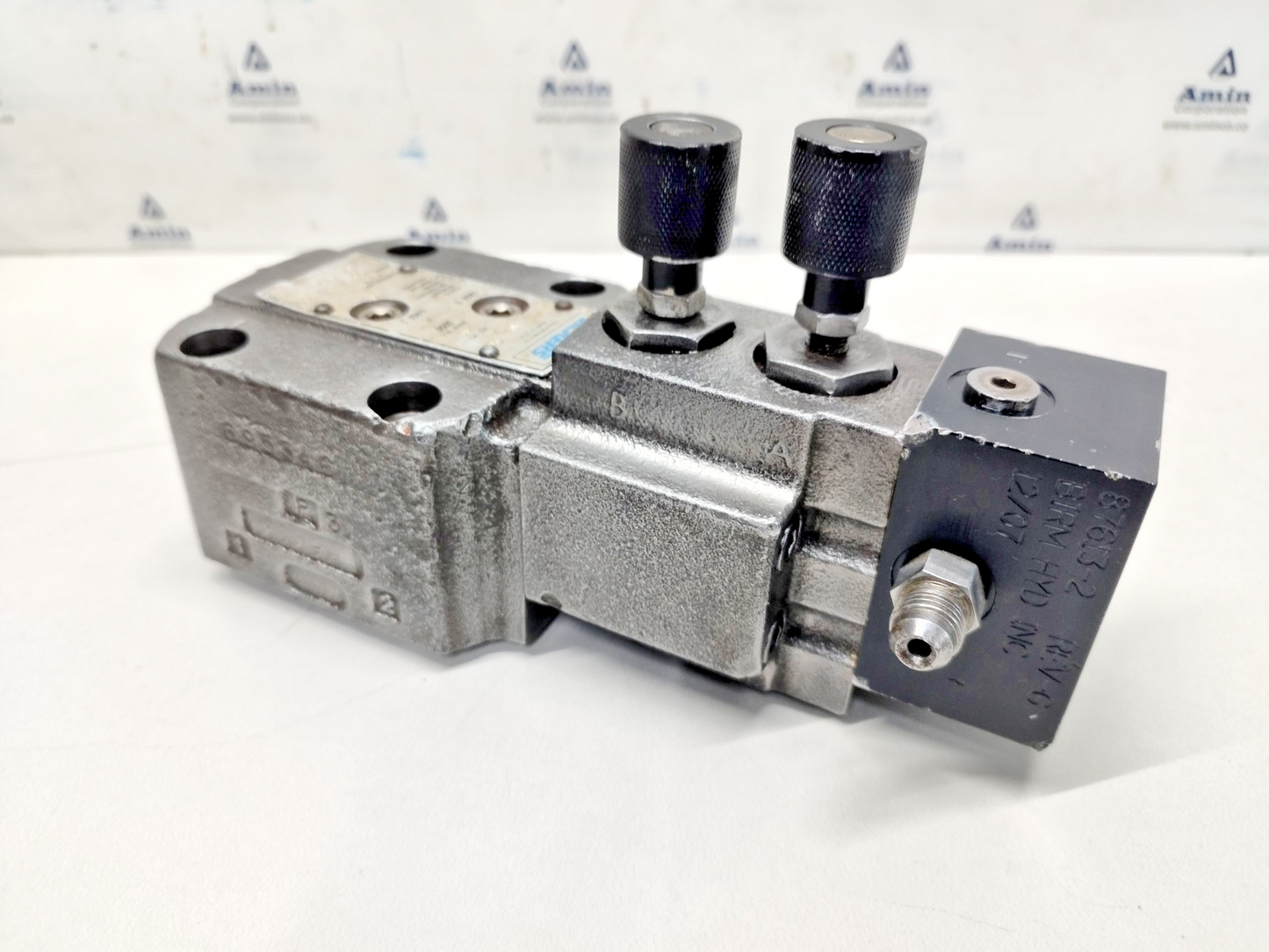Vickers XG-06-FF-DG-0A-M-X2-ER440-EN434 Hydraulic Valve