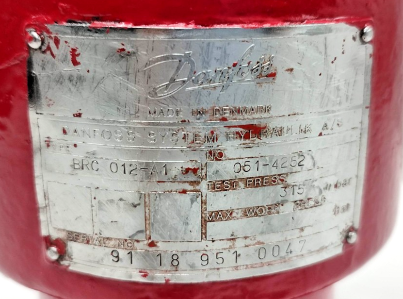 Danfoss BRC 012 A1 051-4252 Hydraulic Double-Acting Rotary Actuator - Tested