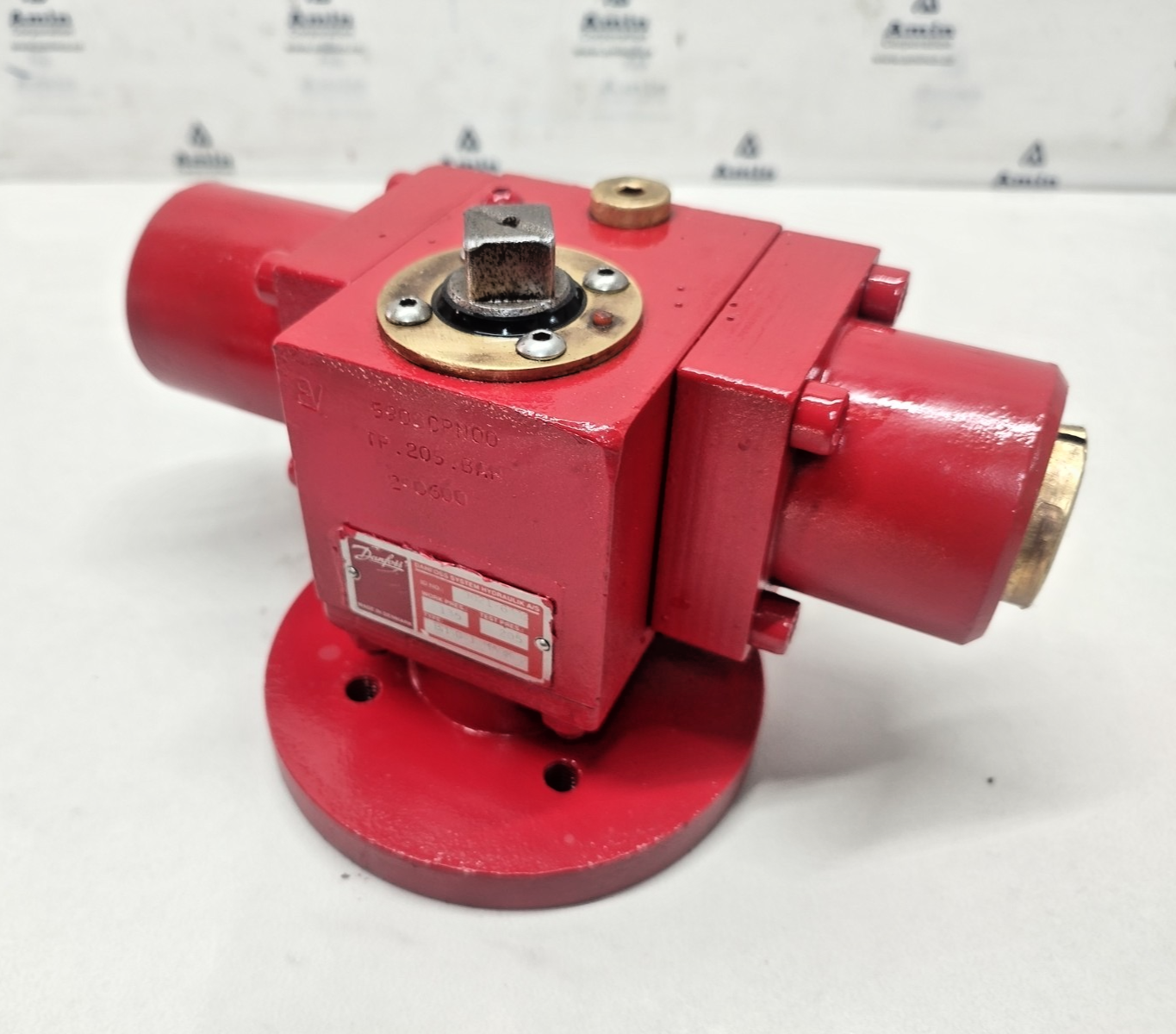 Damcos BHAG-1 MARK 2 Hydraulic Actuator P/N: 9021-6332 - Pressure Tested