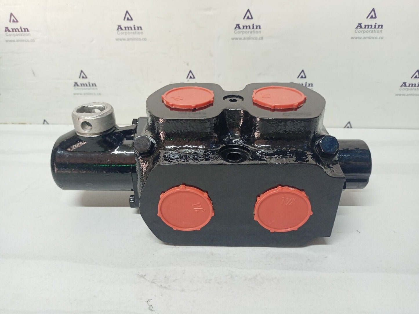 TTS item No. 18732 Hydraulic Directional Control Valve