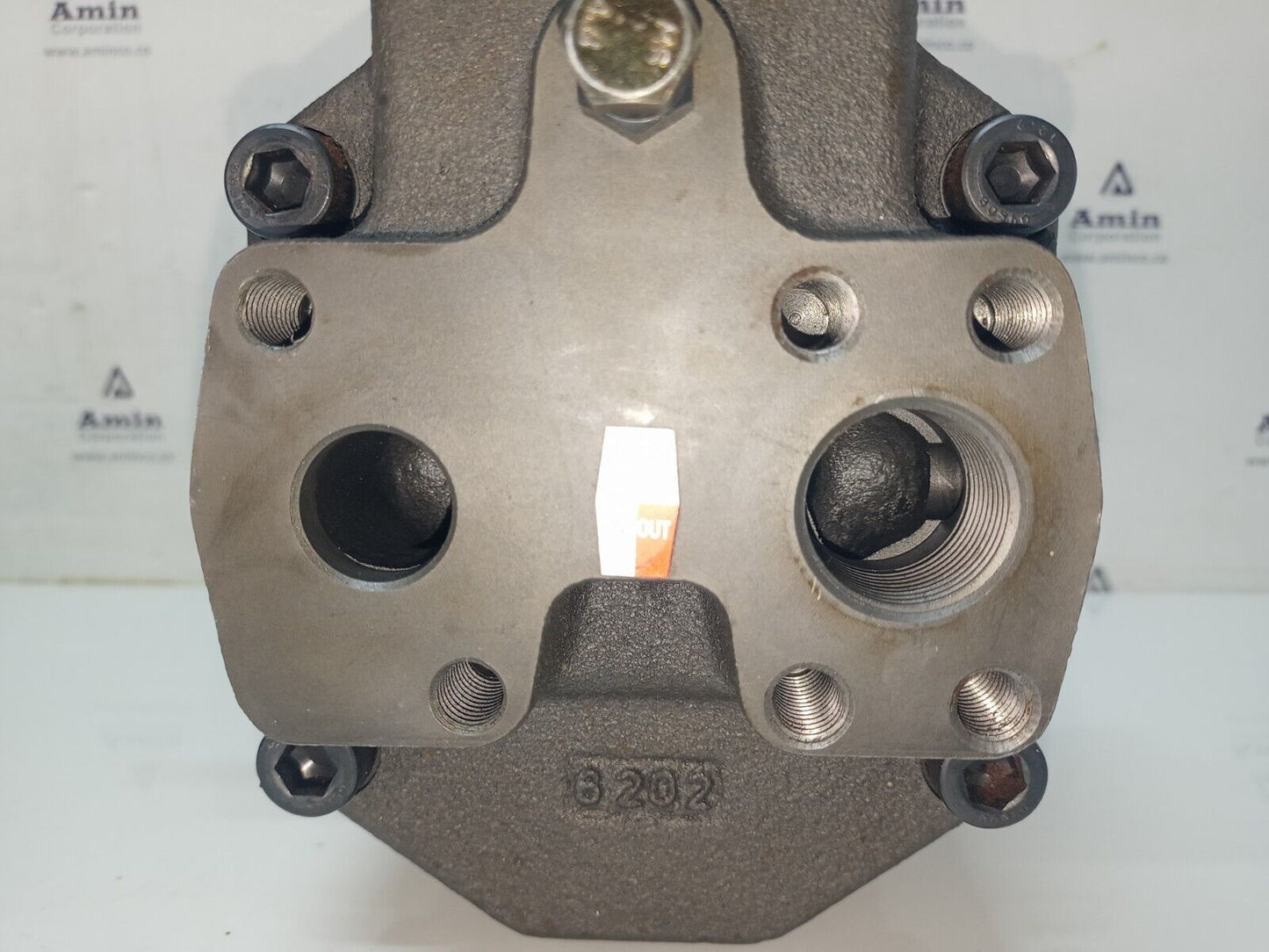 YUKEN AR16-FR01B-20 Variable Piston Pump with Mounting bracket - New
