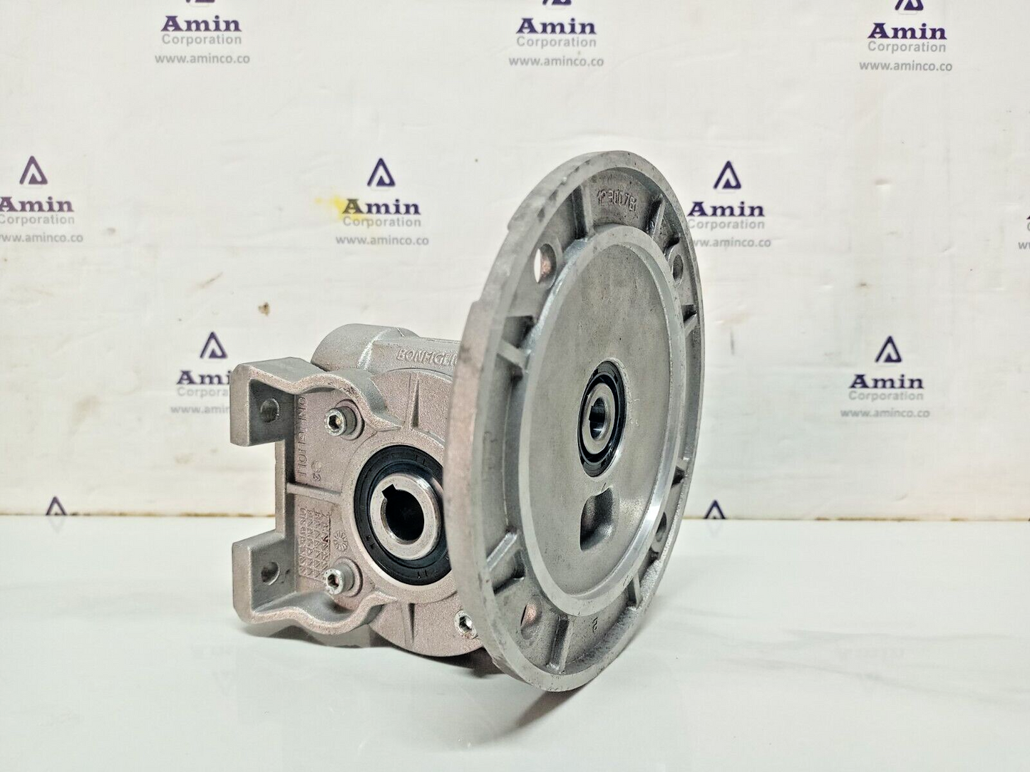 Bonfiglioli VF 30 A 7 P63 B5 B3 Gear box - NEW