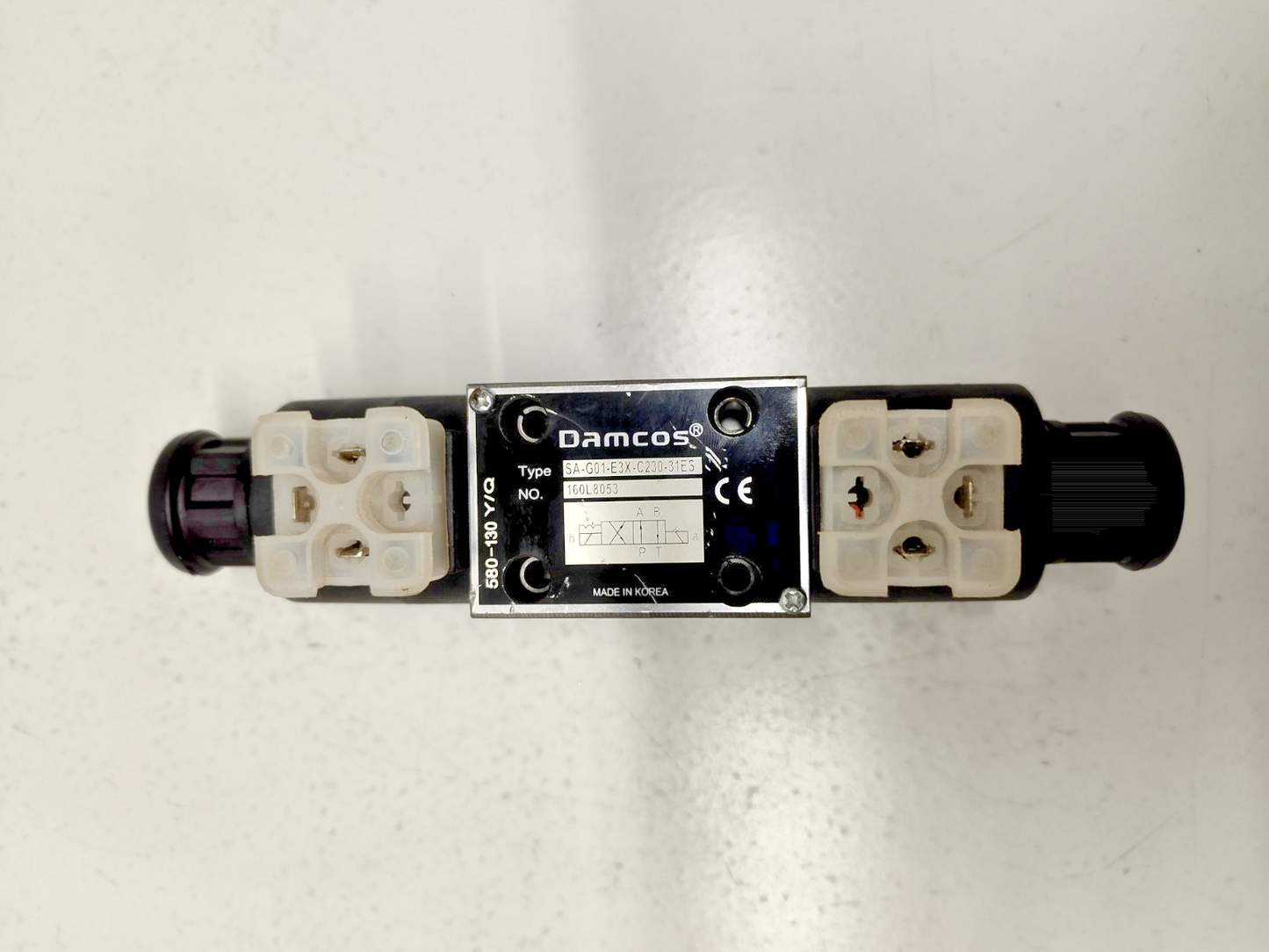 Damcos SA-G01-E3X-C230-31ES Directional control valve 160L8053 - NEW #3