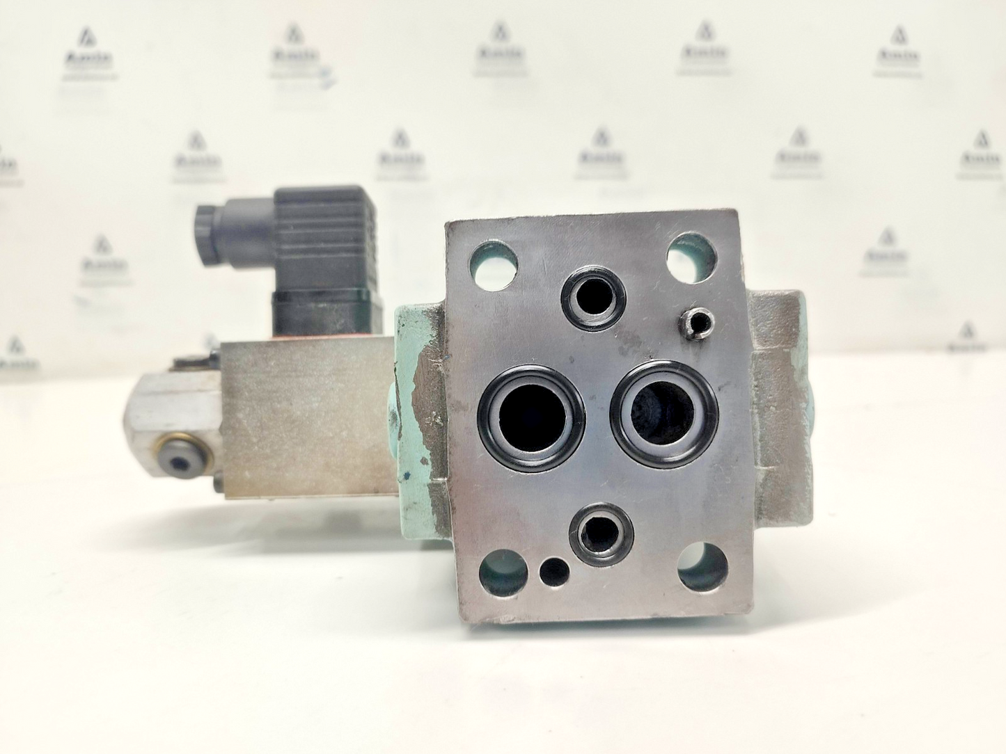 Denison VP01-30-0Q-A1 Proportional Valve R4V 03 593 12 P1 G0Q A1 Relief Valve