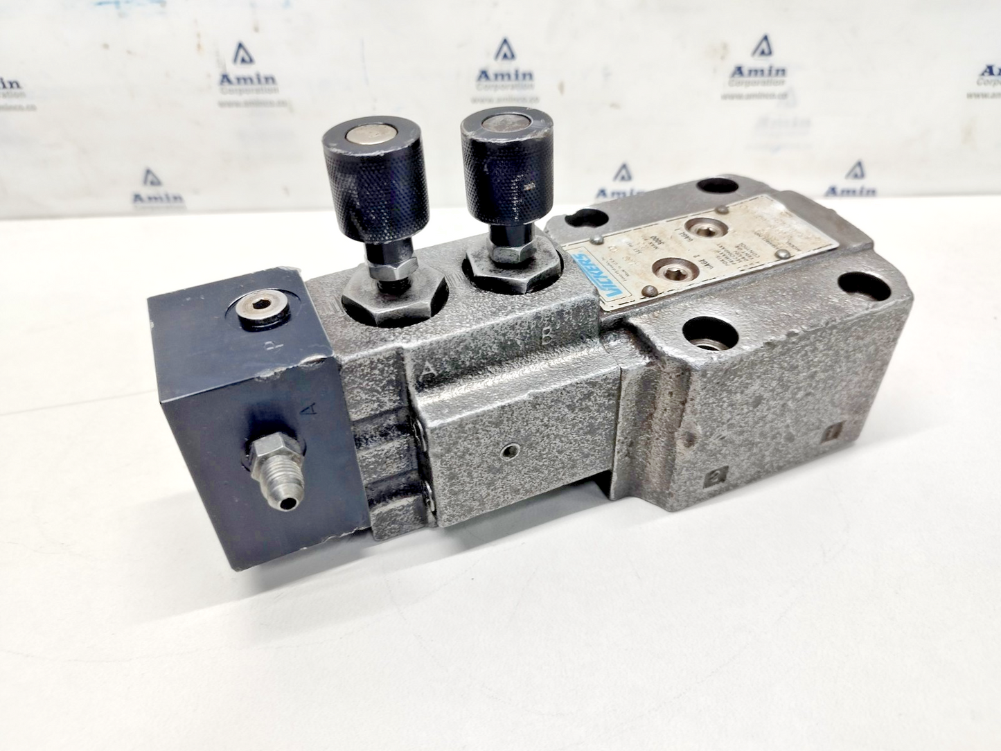 Vickers XG-06-FF-DG-0A-M-X2-ER440-EN434 Hydraulic Valve