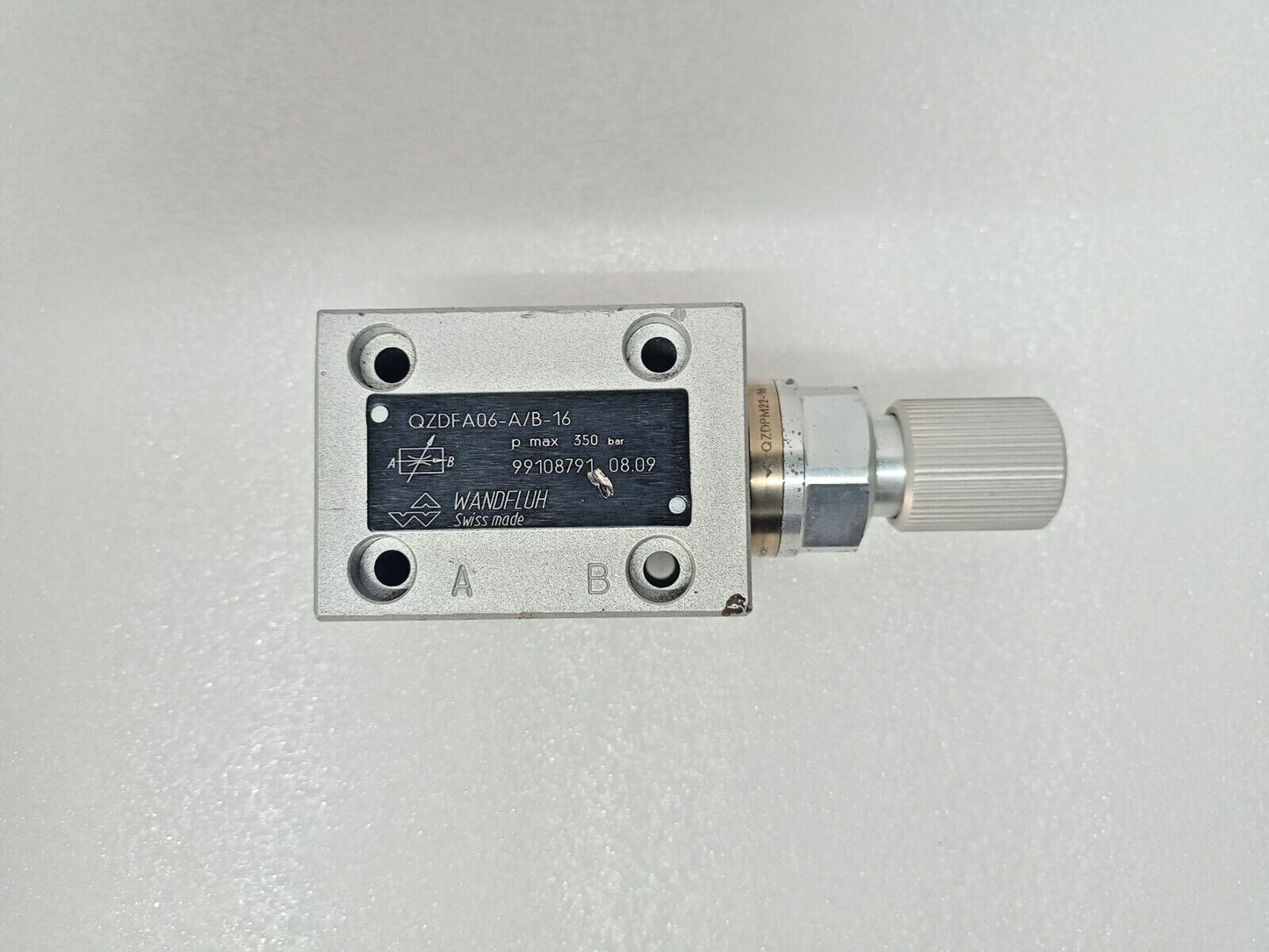 Wandfluh QZDFA06-A/B-16 3-way Flow control valve pressure: 350 bar - NEW