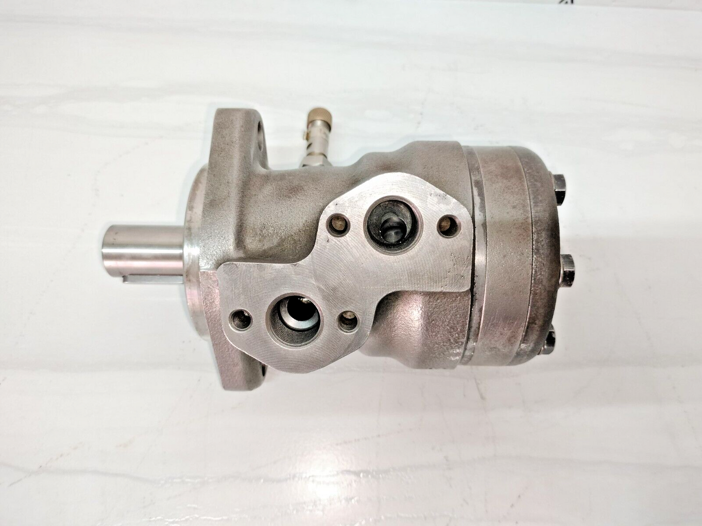 Danfoss OMR-100 EM Hydraulic motor 151-6393