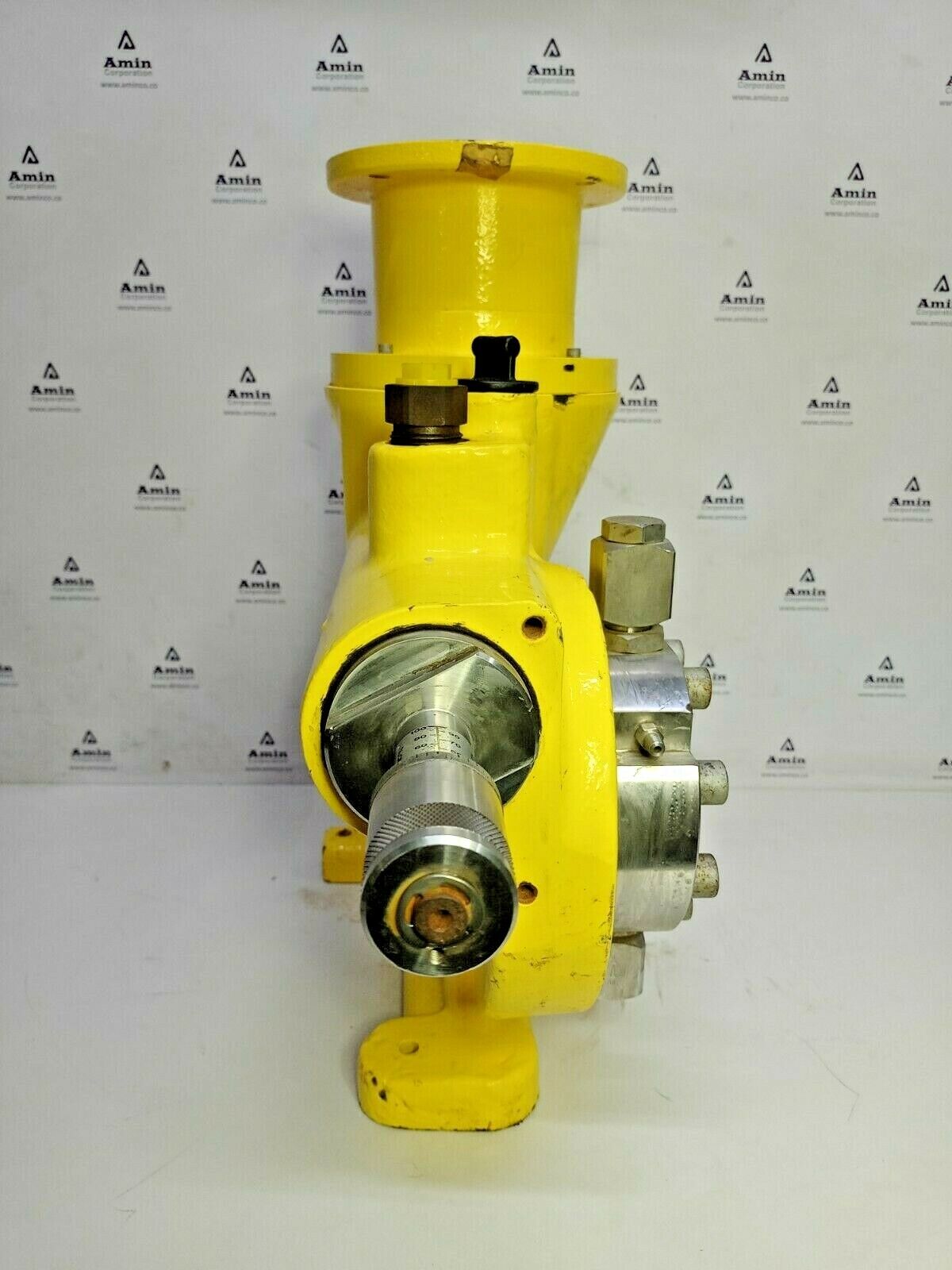 Milton Roy MROY XW11123XNNM1NNNN Metering pump - NEW