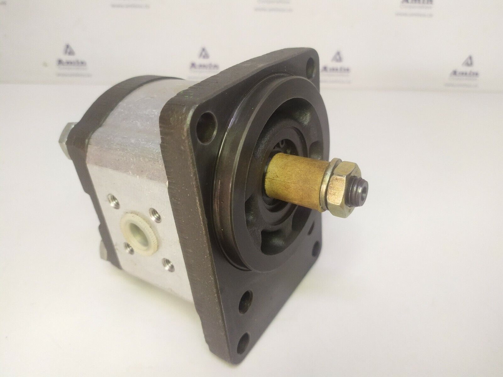 Bosch 0510 325 306 Hydraulic gear pump 0510325306 - NEW