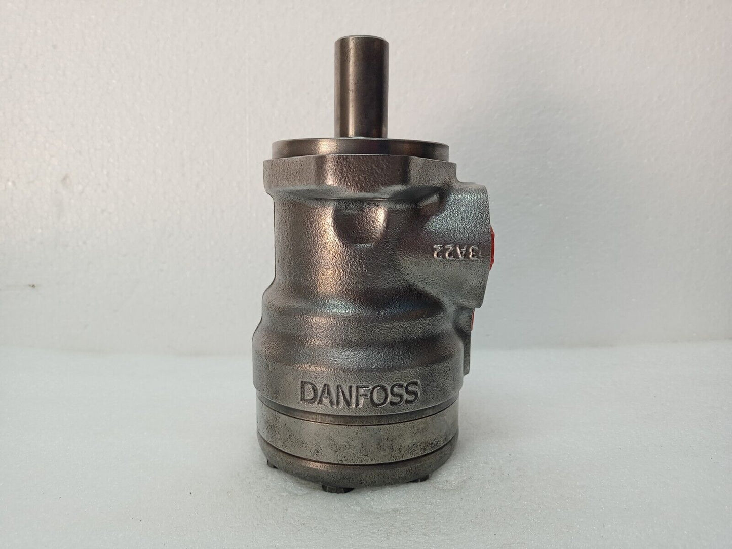 Danfoss OMR-100 Hydraulic motor 151-0412 - NEW Free Expedited fast ship #2