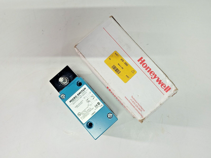 Honeywell LSM2D Micro switch Heavy duty Limit switch 600VAC 10AMPS - NEW