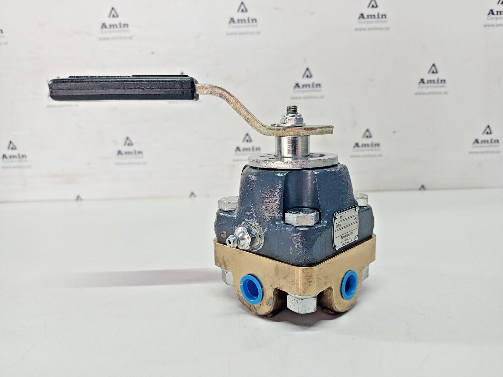 Barksdale 141R3WC3 Heavy Duty Valve WPR 3000PSI - NEW