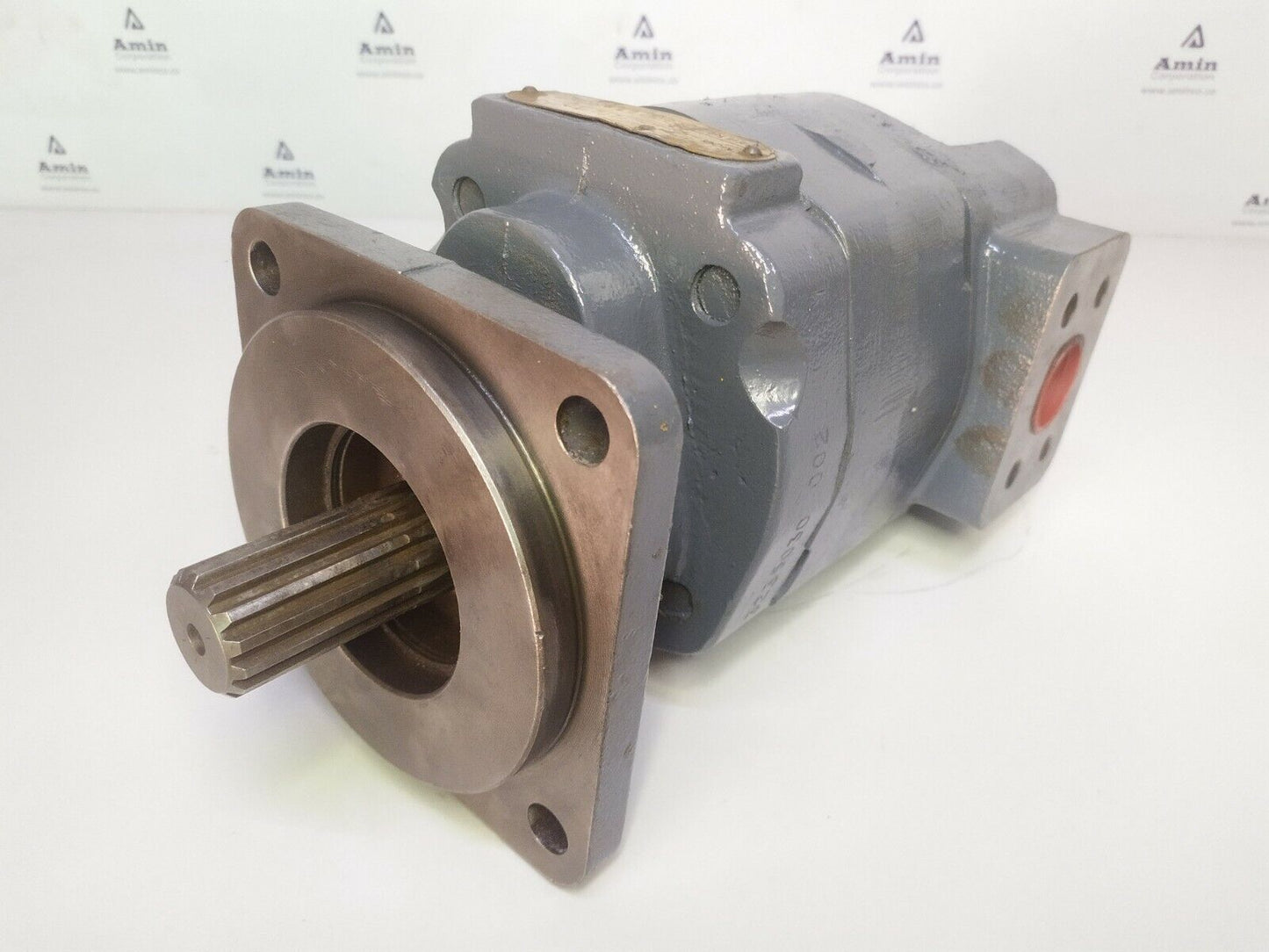 Commercial Hydraulics M-350-94C40G1D Hydraulic Motor