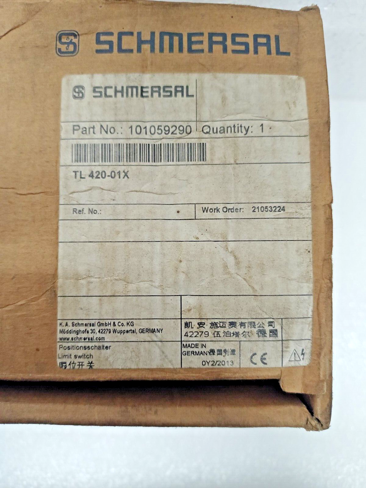 SCHMERSAL TL420-01X, AC-15, Ui 400V, Uimp 6kV Limit Switch - NEW