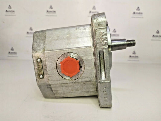 PZL-Hydral-Wroclaw PZ2-K-10-P Hydraulic gear pump - Tested pump