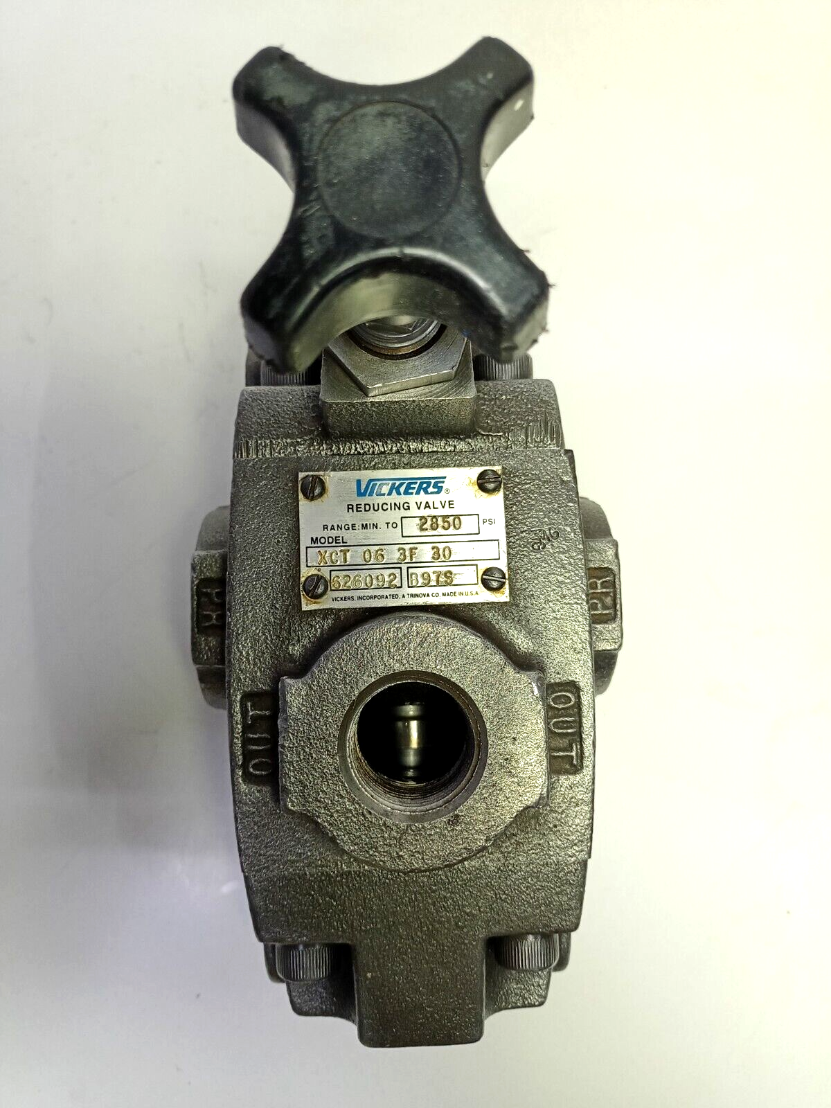 Vickers XCT-06-3F-30 Pressure Reducing Valve 2850 PSI Max. - NEW (Free fastship)