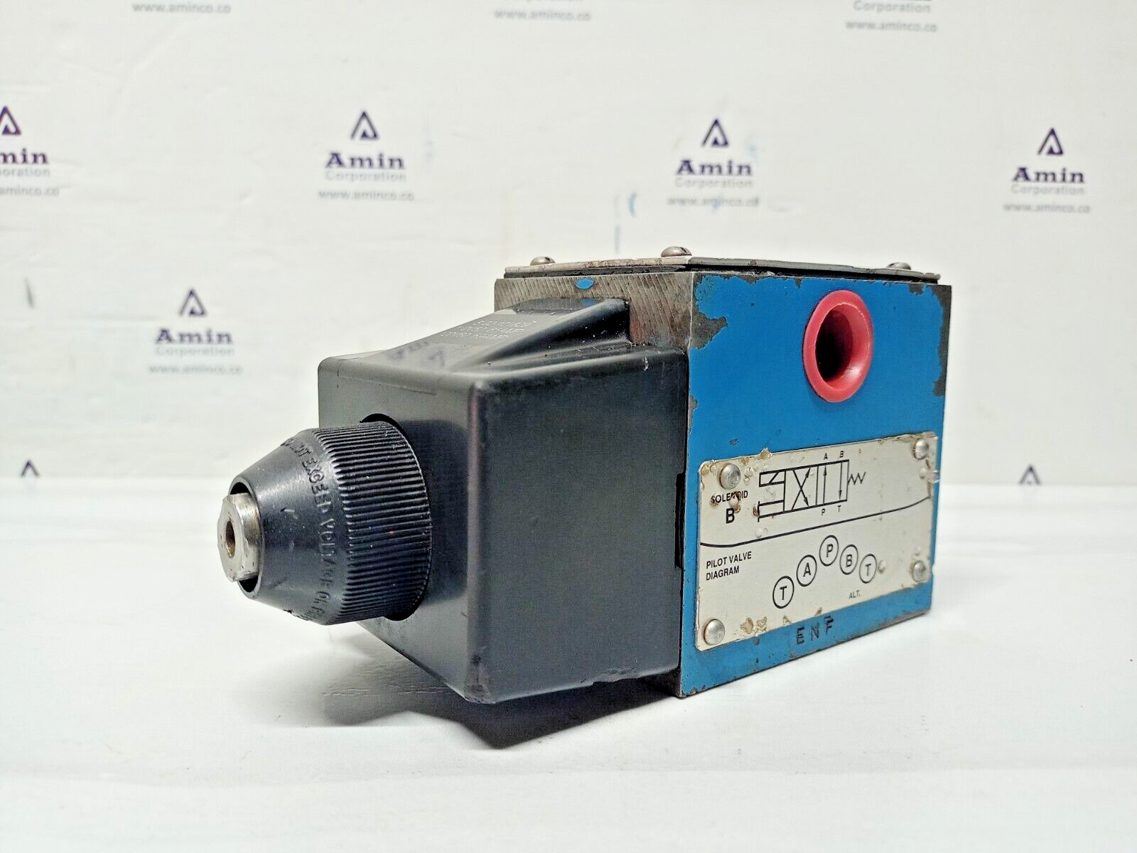 Vickers F3-DG4S4-012A-B-60 Directional control Pilot valve