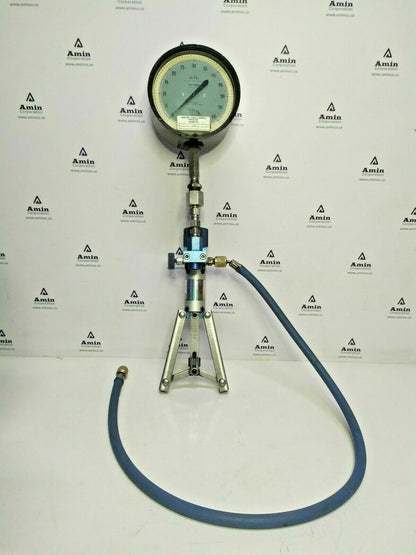 3D Instruments Inc. 25544-22B51 Pressure calibrator with hand held test pump