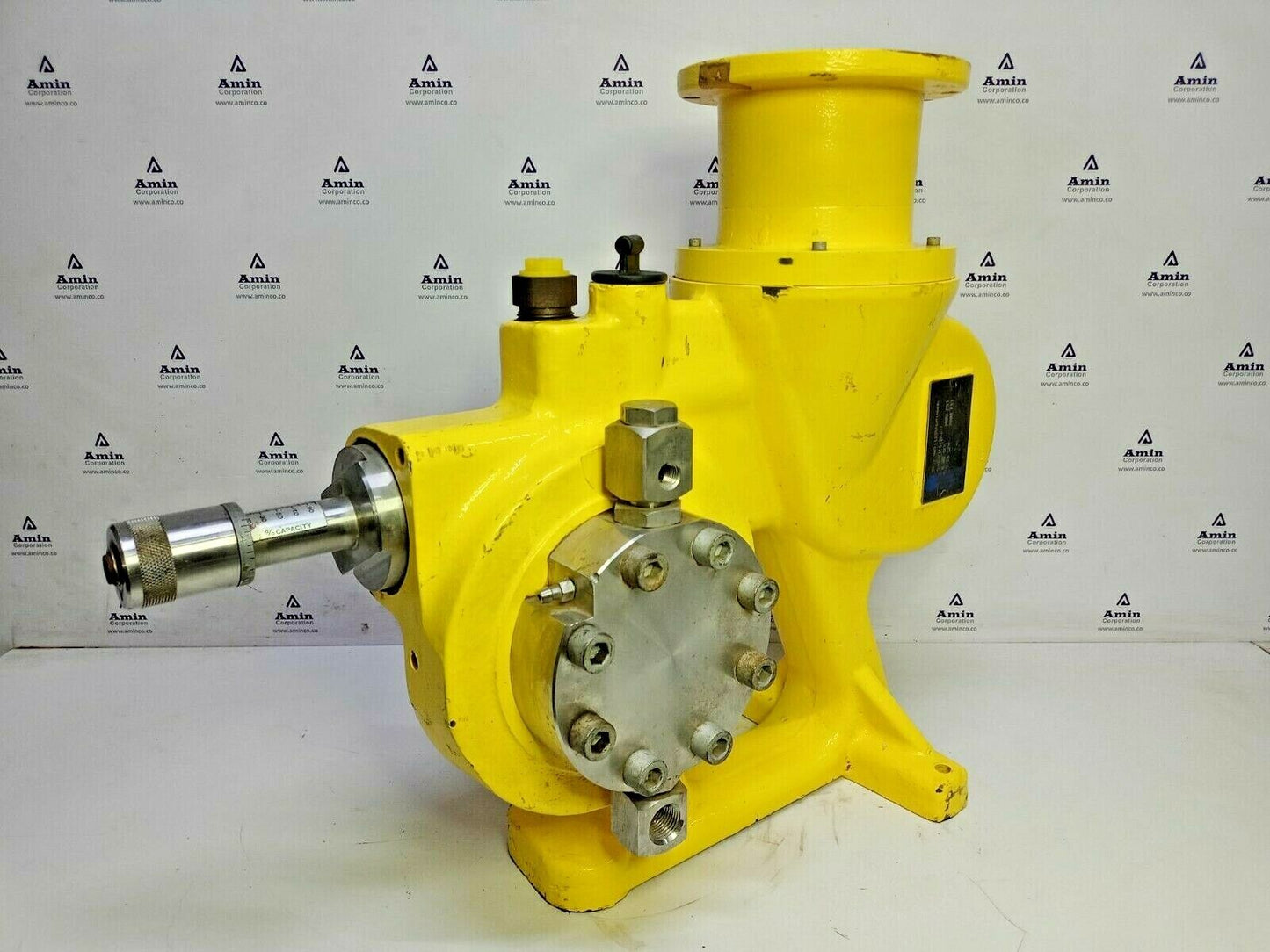 Milton Roy MROY XW11123XNNM1NNNN Metering pump - NEW