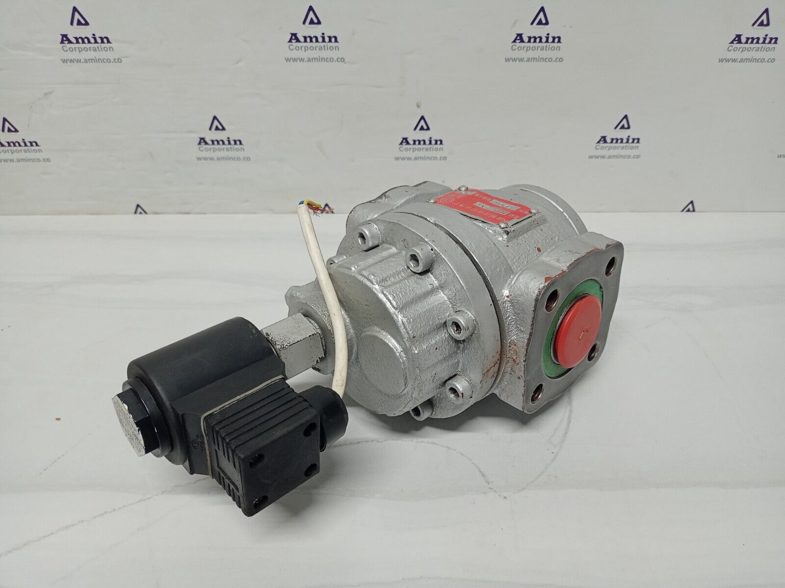 NZ ZCL-32YB Solenoid operated valve - NEW