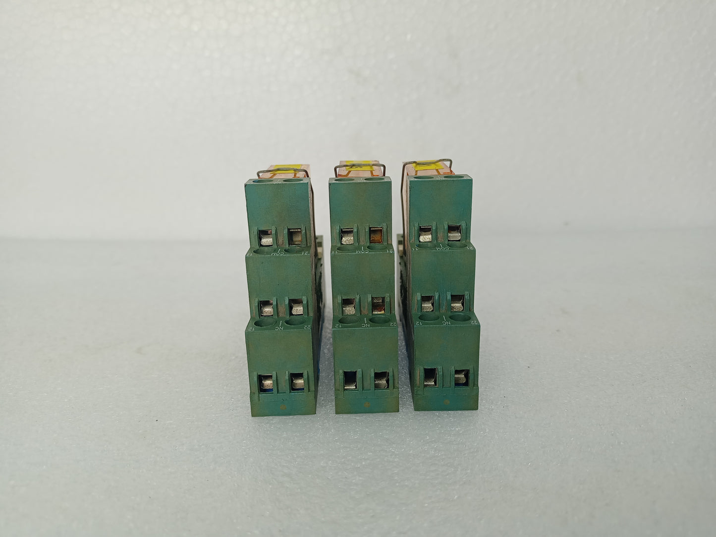 FINDER POWER RELAY TYPE:95.75 -(lot of-3 pcs)