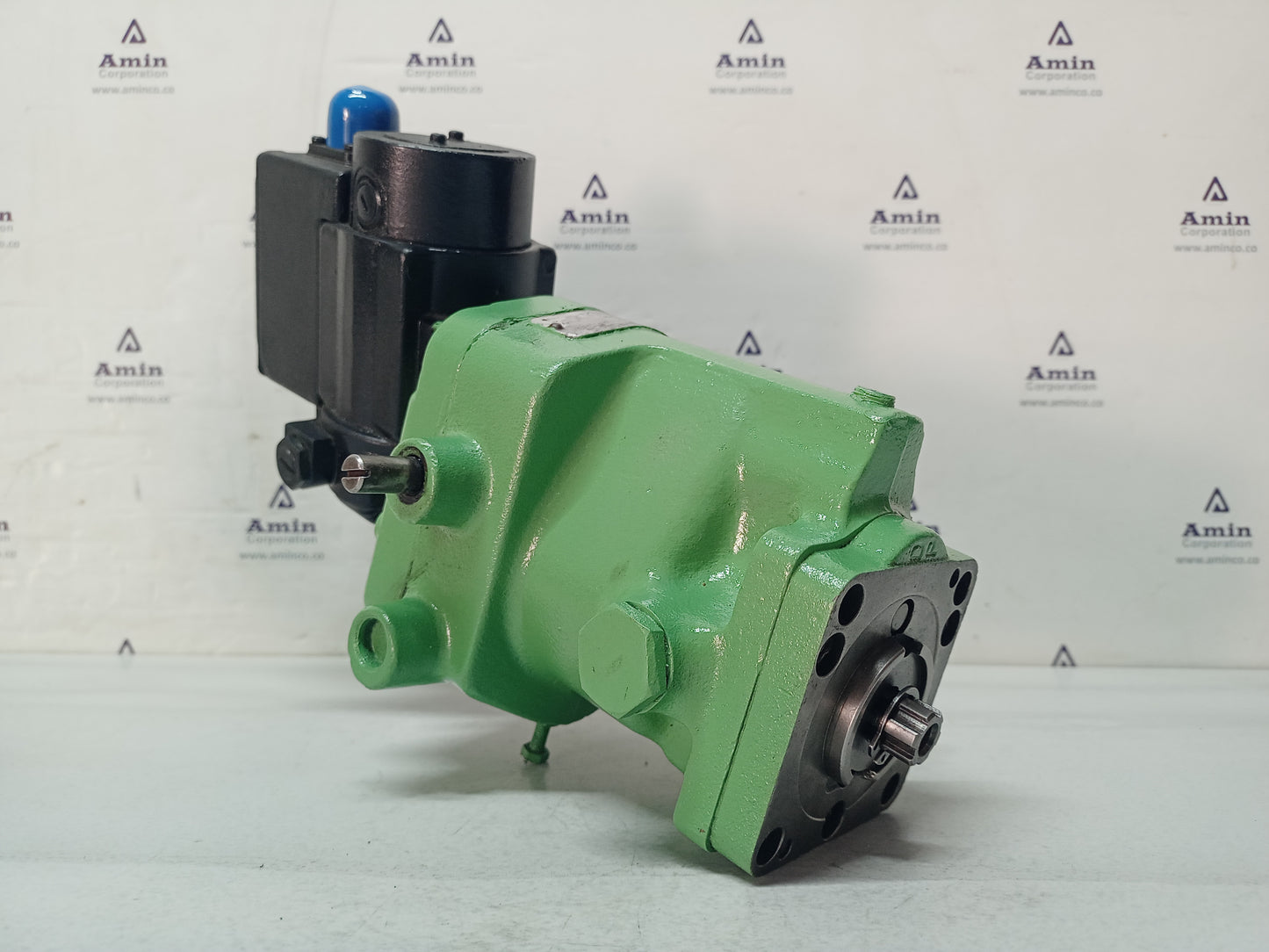 Woodward Governor Part no: 8511-379 with motor
