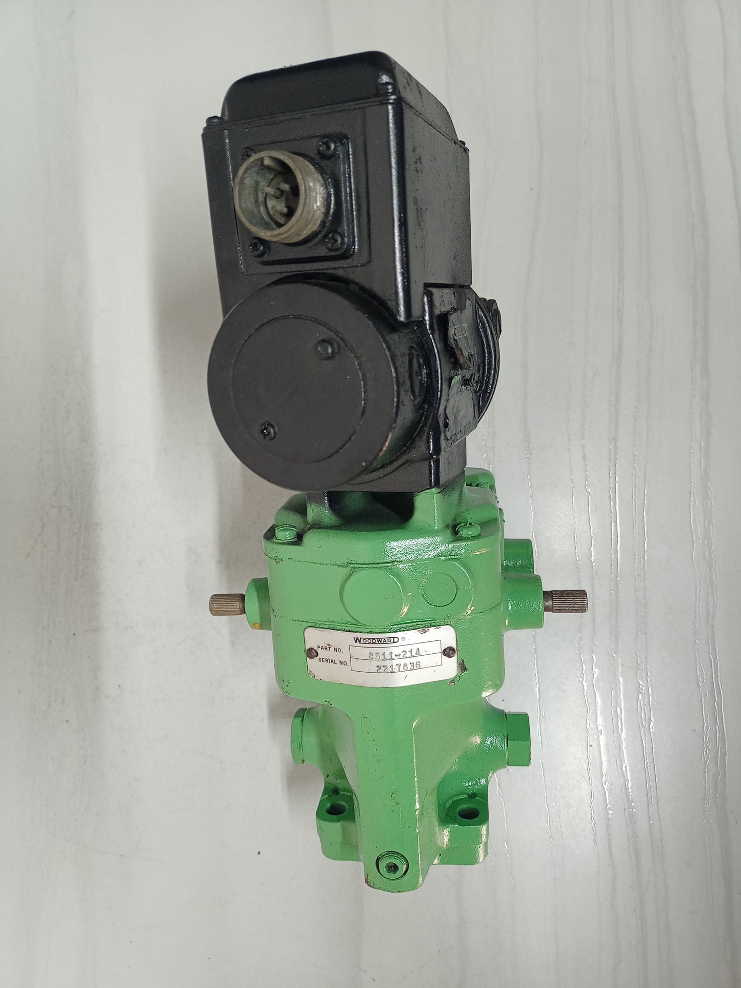 Woodward Governor Part no: 8511-214 with motor