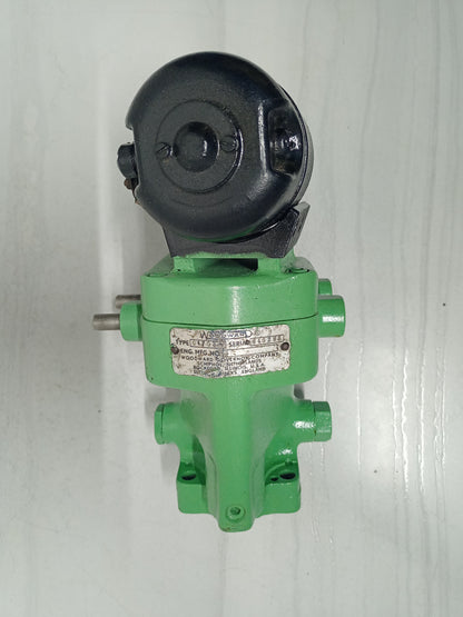 Woodward Governor Type: 04702 with motor