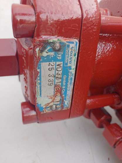 Volvo V30B/128 RKP/10 Hydraulic Piston pump