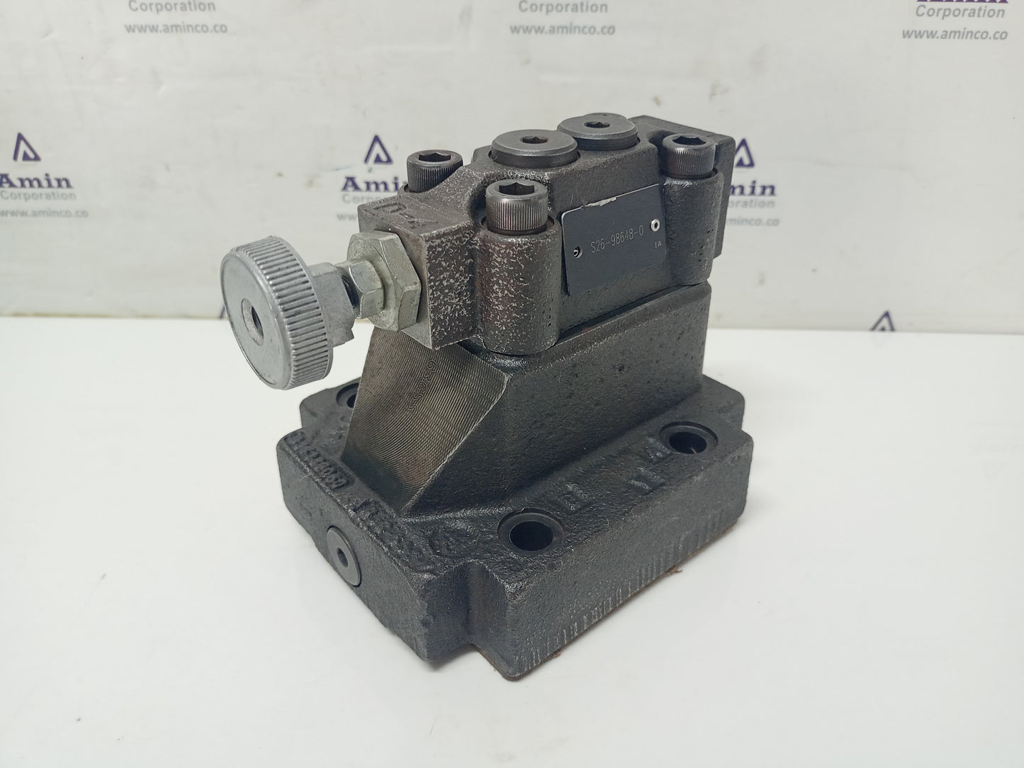 Denison R4R06 595 11 B1 Pressure reducing valve S26-98648-0 - NEW