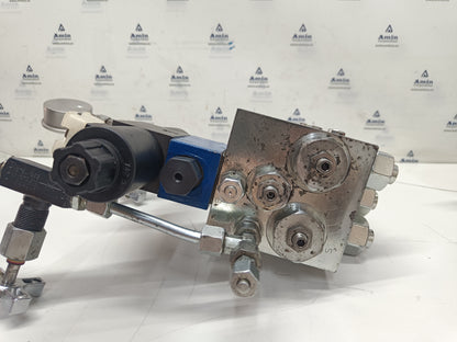 Parker 8F4661C Hydraulic Control Block - NEW 'for price send a message'