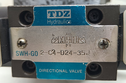 Parker 8F4661C Hydraulic Control Block - NEW 'for price send a message'