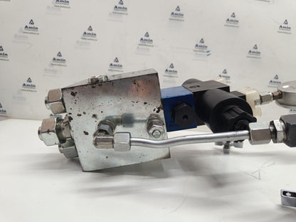 Parker 8F4661C Hydraulic Control Block - NEW 'for price send a message'