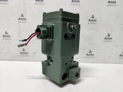 Woodward Governor E 8250-553 Cat P/N: 7W-6652 ECL04 EG‑3PC Actuator Governor - TESTED #3
