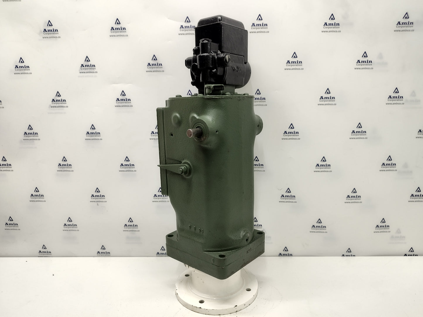 Woodward UG-8 Governor part No. : 8523-036 RPM: 700-1415 - TESTED #2