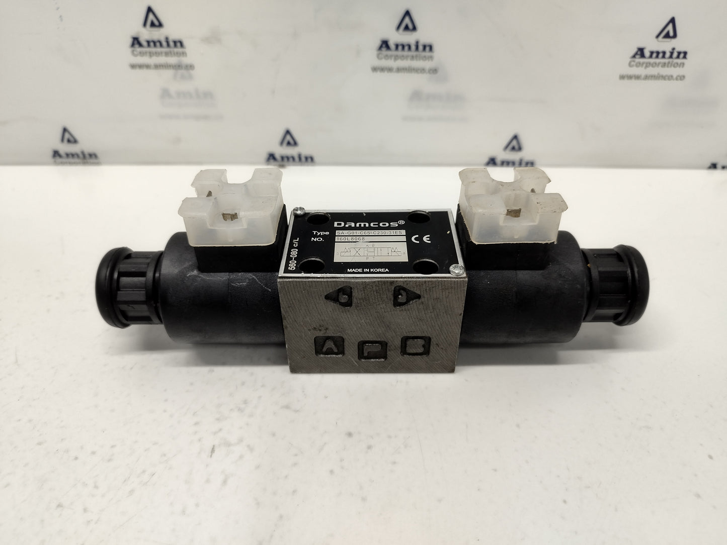 Damcos SA-G01-C6S-C230-31ES Directional control valve 160L8068 - NEW #2
