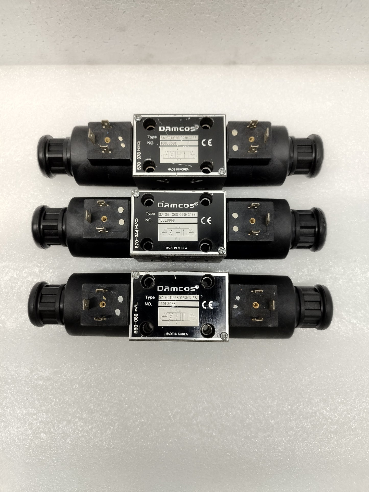 Damcos SA-G01-C6S-C230-31ES Directional control valve 160L8068 - NEW #2